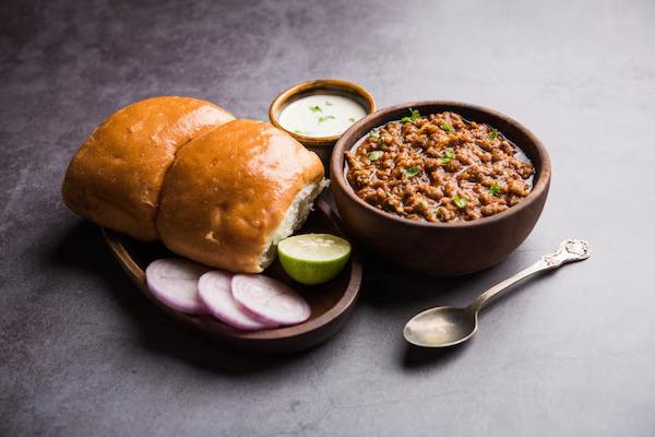 Keema Pav